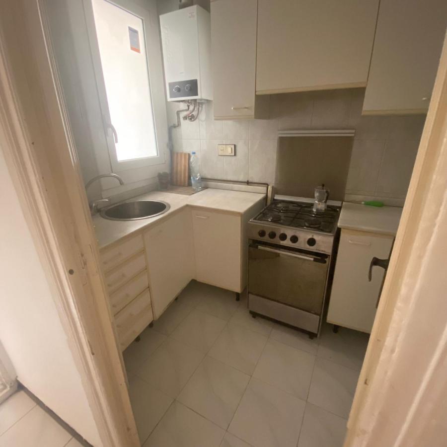 Student House Apartment - Barcelona — Photos 3